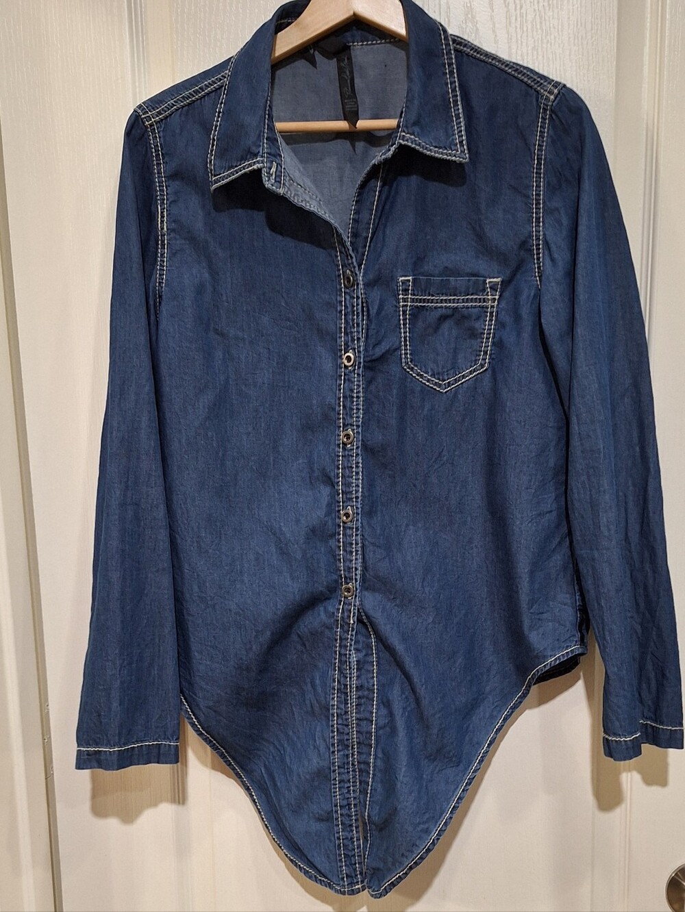 Seven7 Women's Tie-Front Denim Button Up Front Shirt Dark Wash Western Boho Sz M